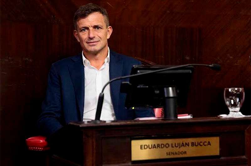 Eduardo Bucca se reincorporó al Senado provincial y presidirá la comisión de Salud