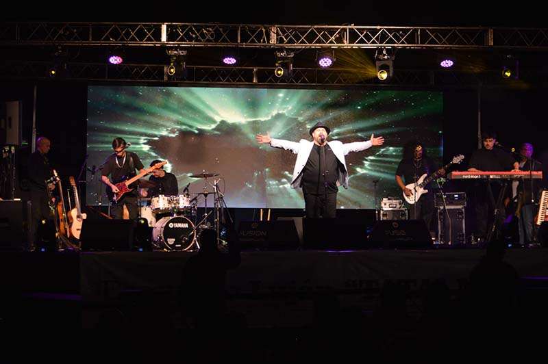Juan Fuentes cerró la edición 2026 de Pirovano Canta