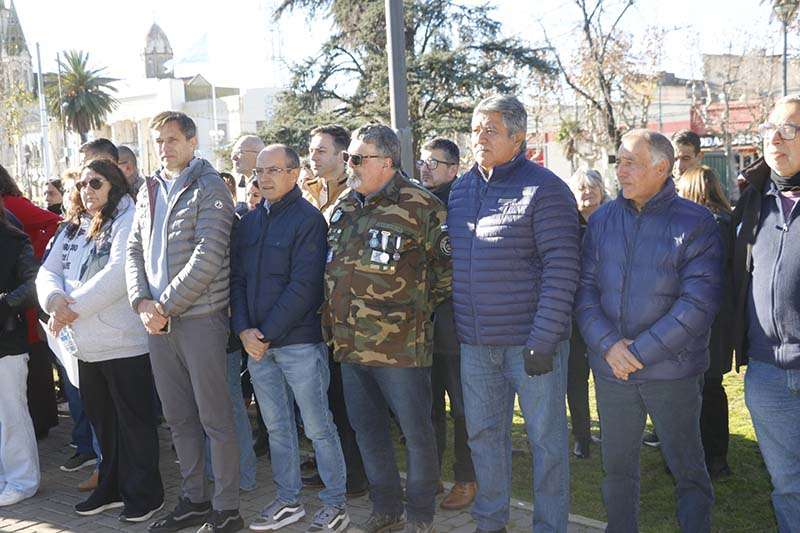 Se inauguró el espacio en homenaje al soldado José Echave